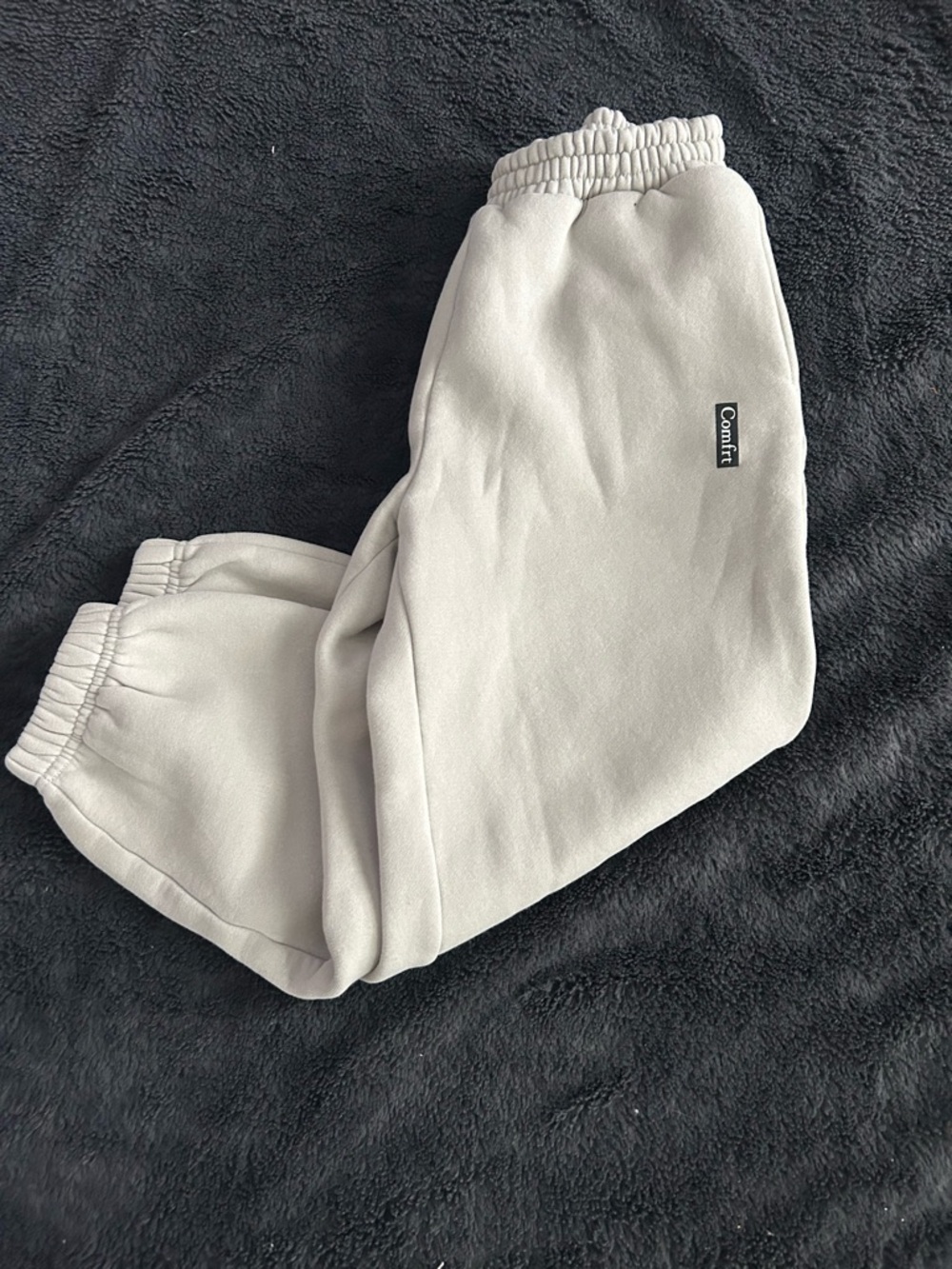 Comfit Kids Cream Fleece Joggers – Cozy Neutral Sweatpants
